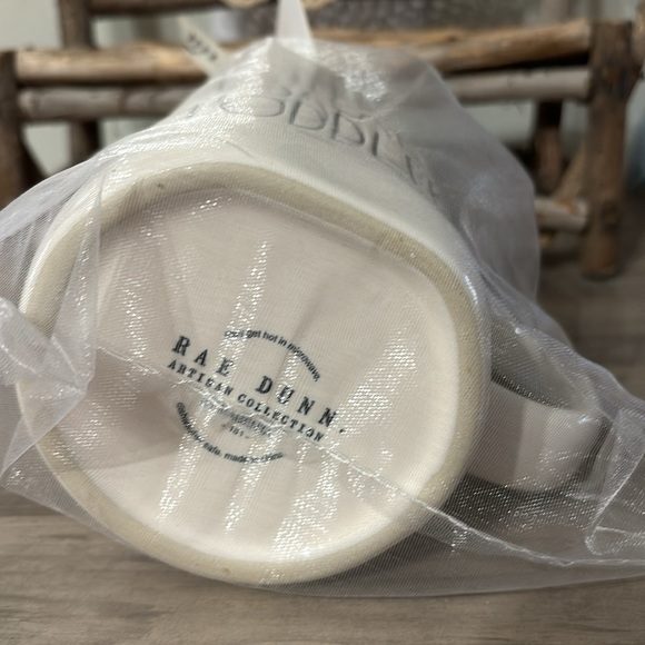 NWT RAE DUNN I SPEAK TODDLER MUG NOTEPAD PENCILS GIFT SET - Picture 6 of 8